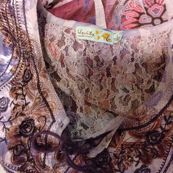 Women's purple embroidered flutter sleeve top by Unity World Wear size L NWOT - Picture 4 of 4